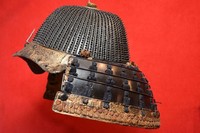 Eksponat miesiąca -hełm samurajski typu „hoshi-kabuto”