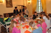 zdjęcie dzieci biorących udział w zajęciach